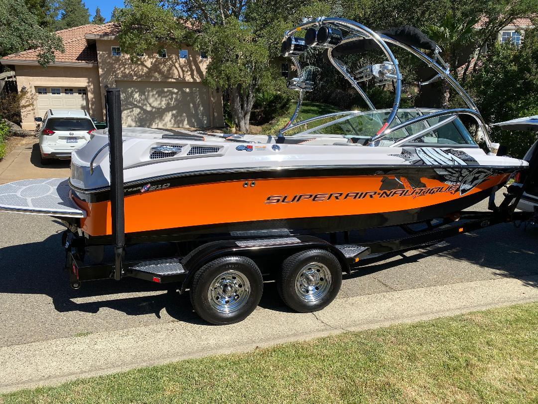 2008 Super Air Nautique 210