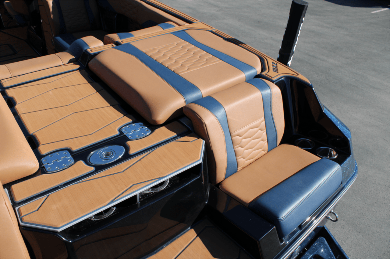 2025 Malibu 24 MXZ