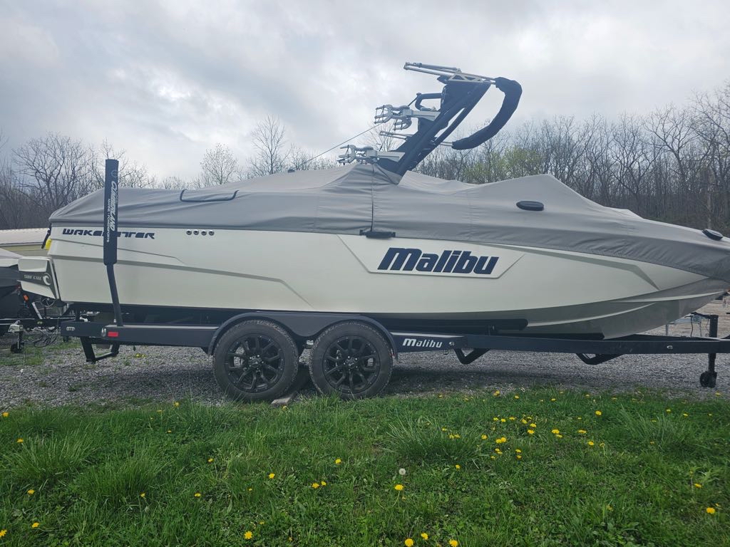 boat.Title