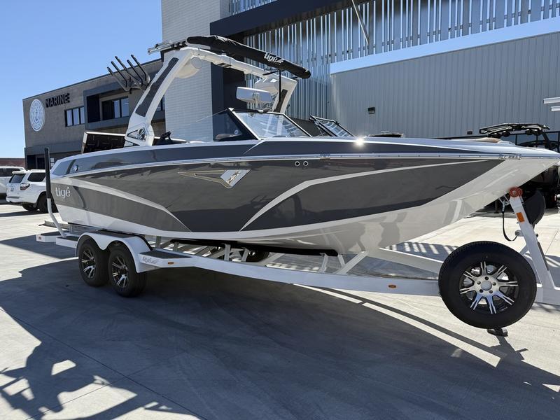 boat.Title