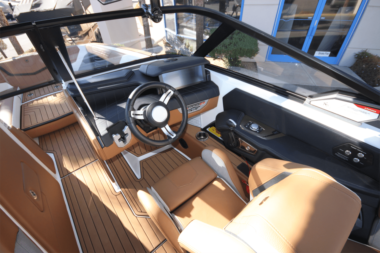 2024 Super Air Nautique G25 &#8211; 118 hours &#8211; Warranty till 8/18/28