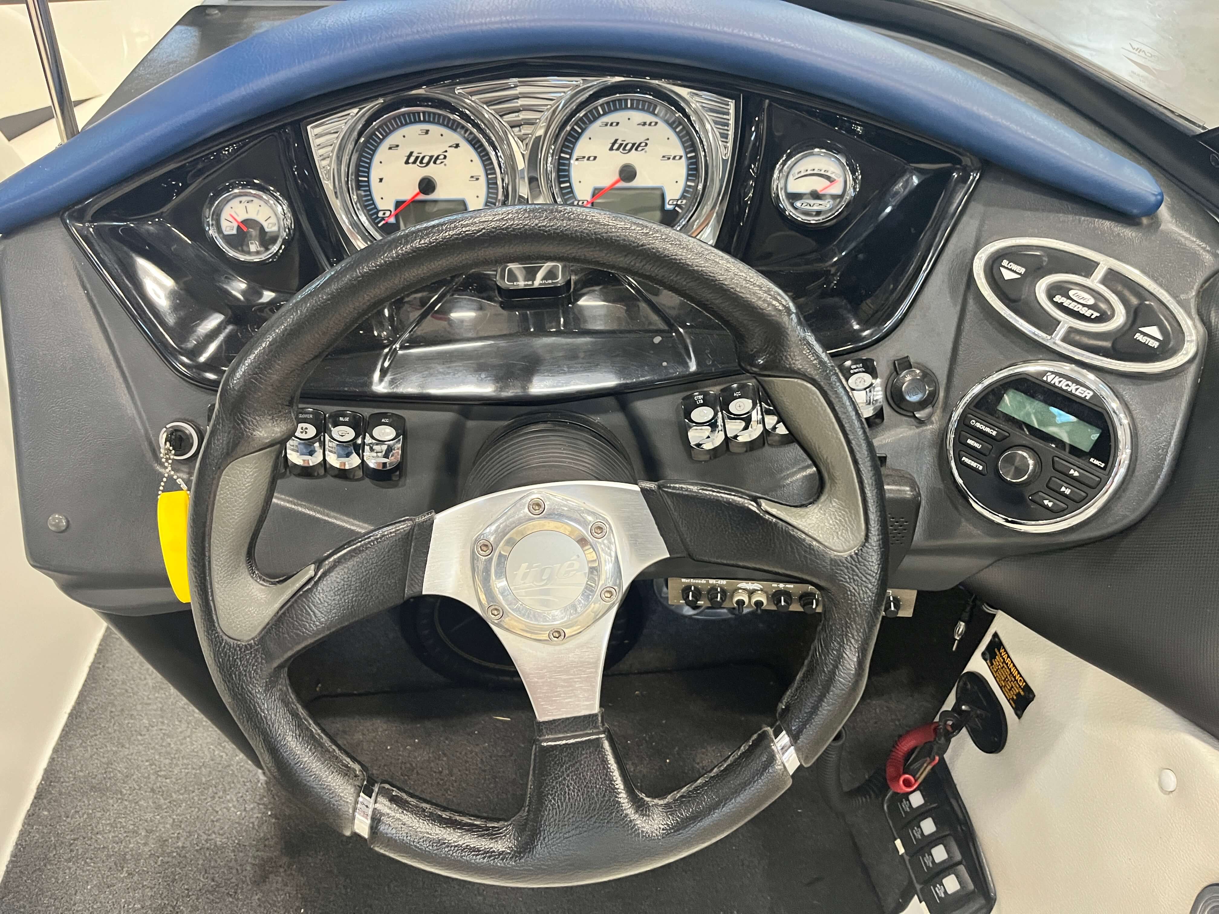 2012 tige R20
