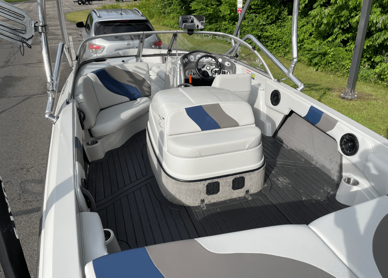 2005 Moomba Outback -Custom Interior
