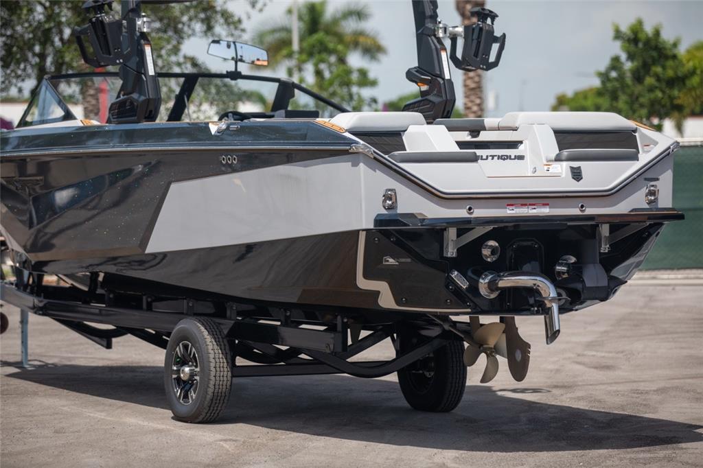 2023 Super Air Nautique S25