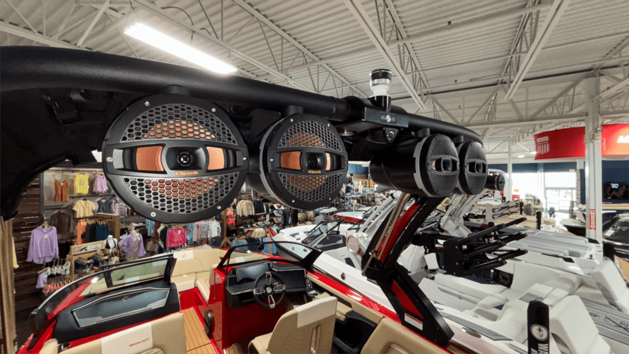 2025 MasterCraft X24