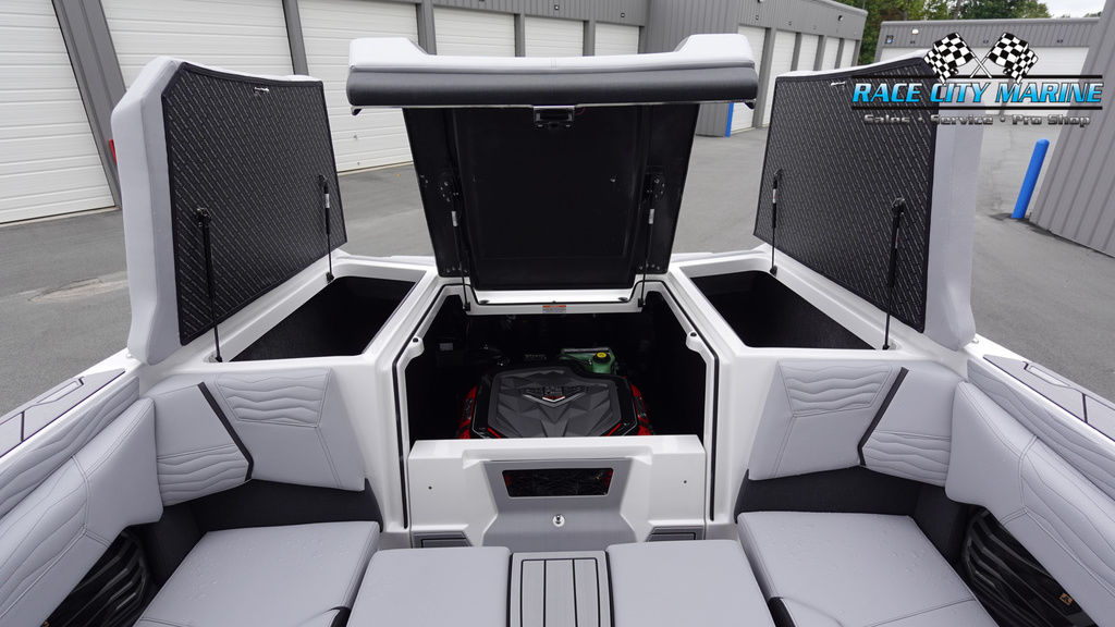 2025 Nautique G23
