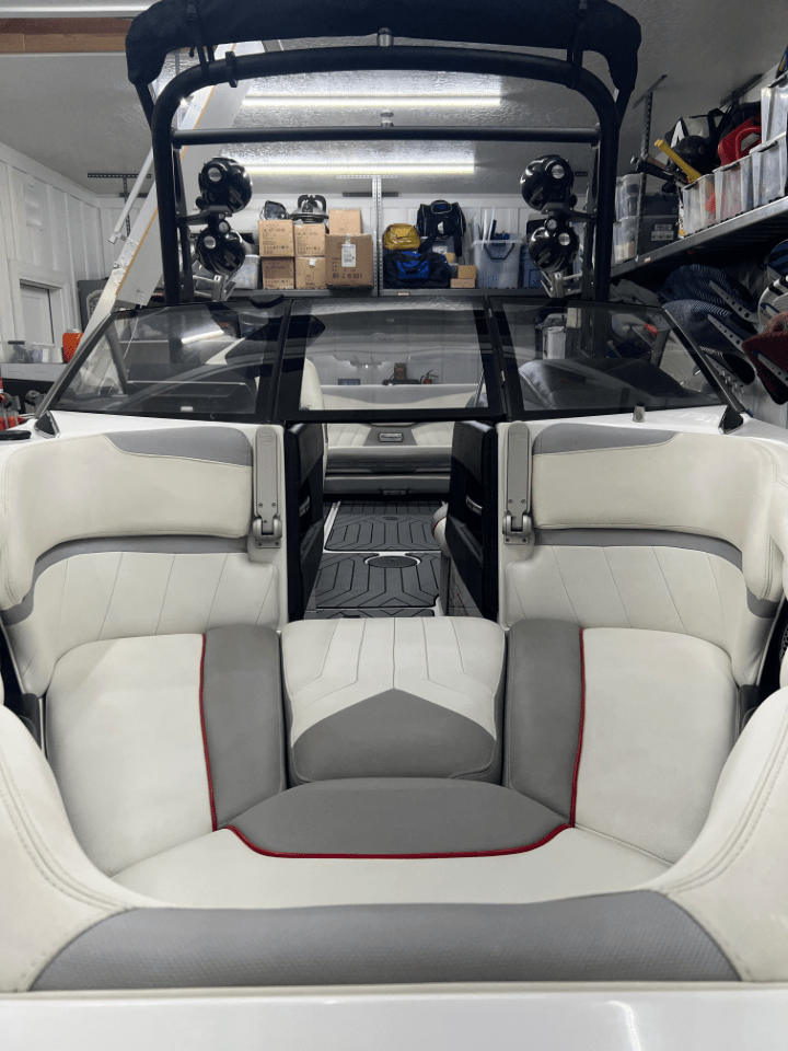 2016 Malibu 25 LSV