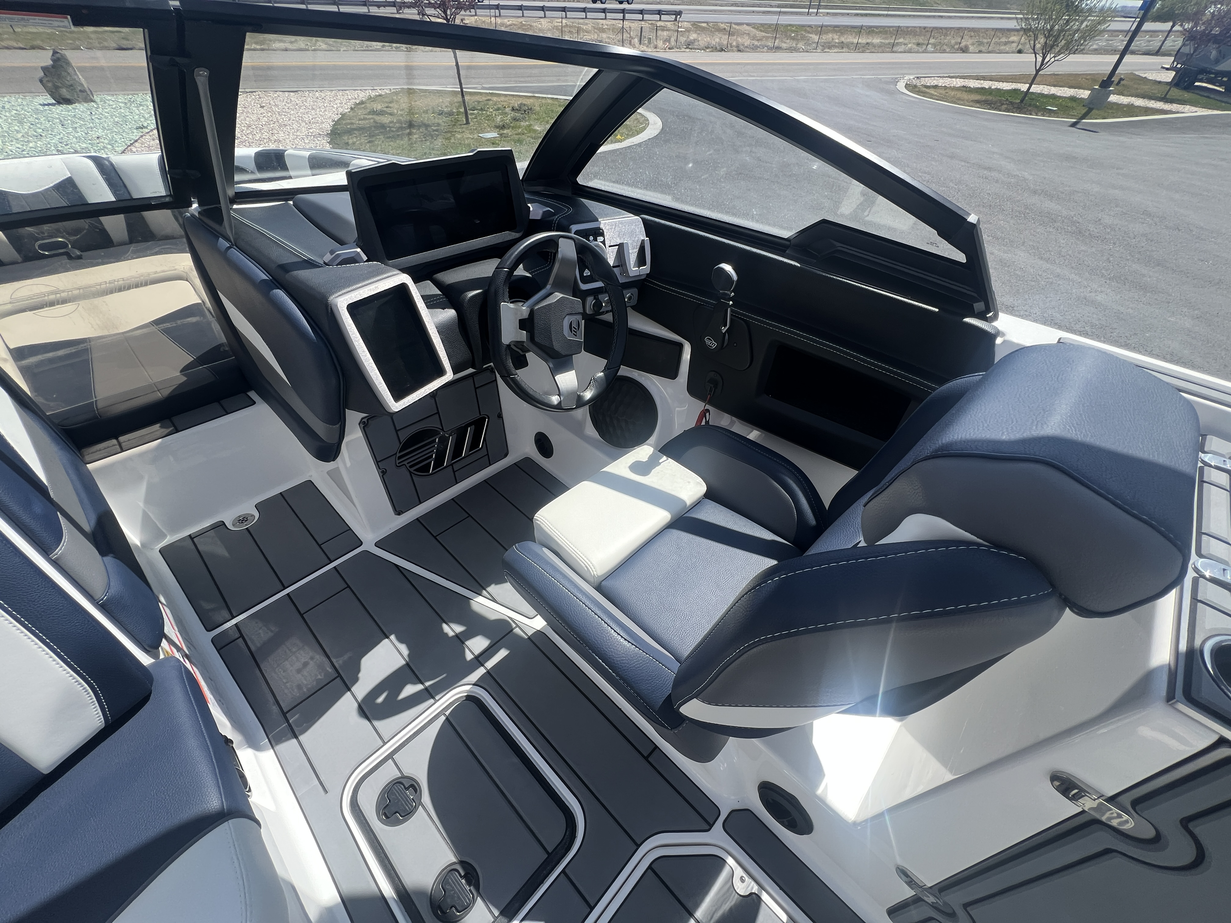 2022 Malibu Boats 24 MXZ