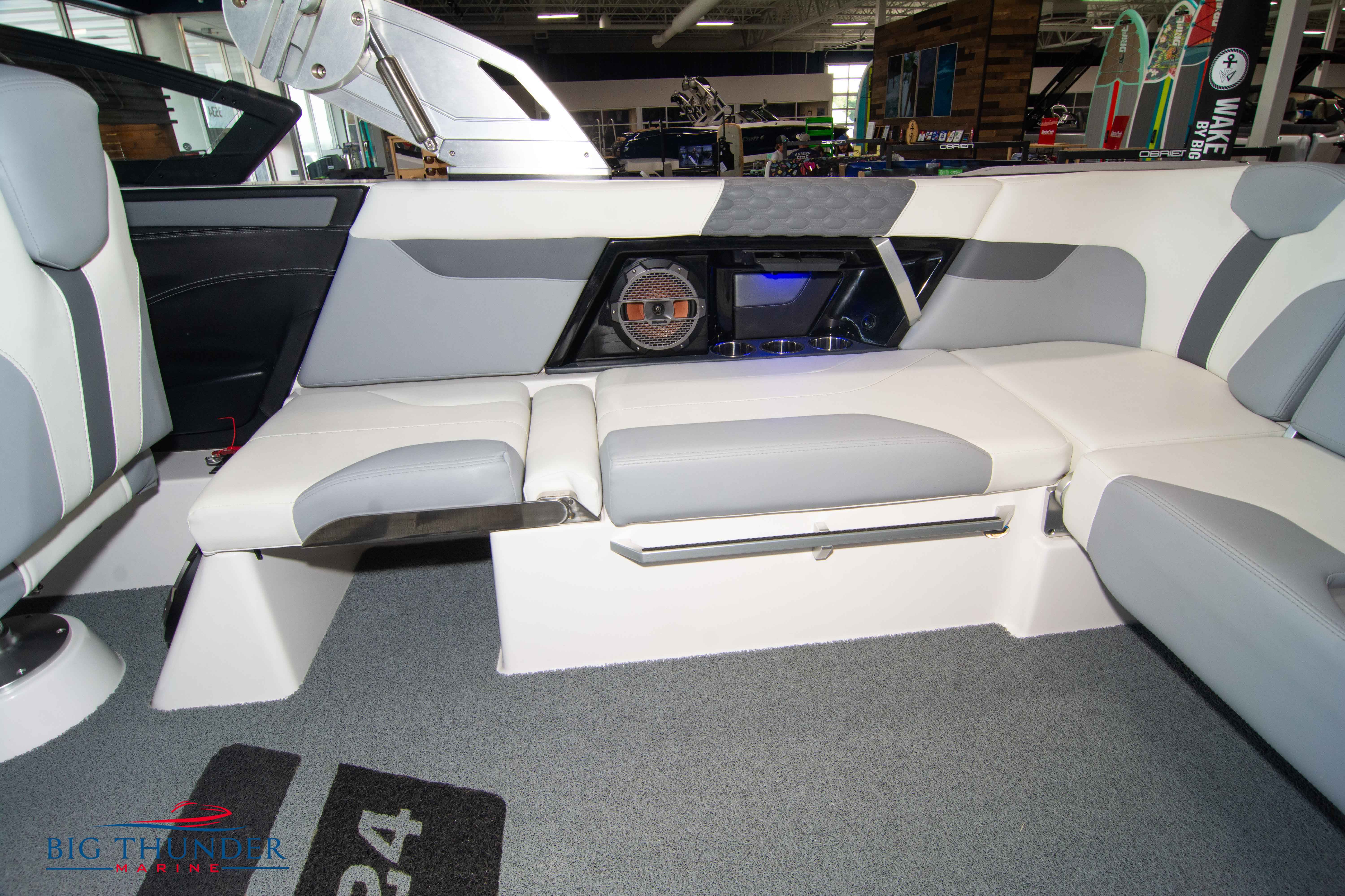 2022 Mastercraft XT24
