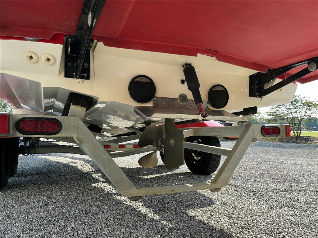 23 FT MASTERCRAFT WAKEBOARD BOAT Icon