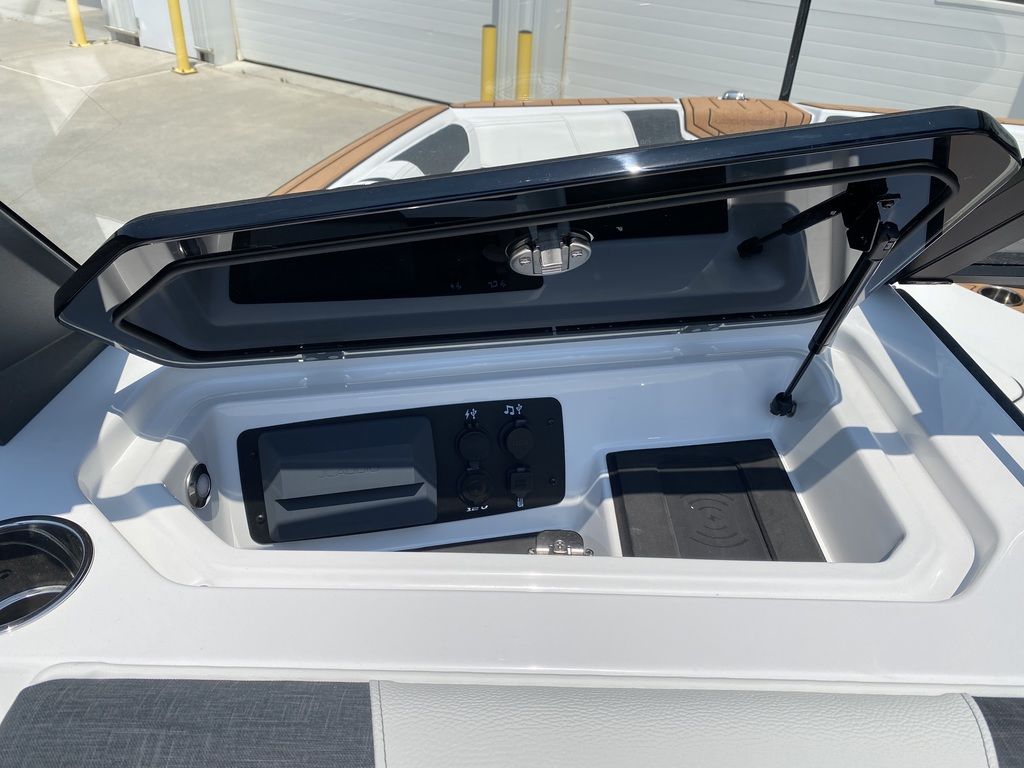 2025 Nautique Super Air Nautique GS20