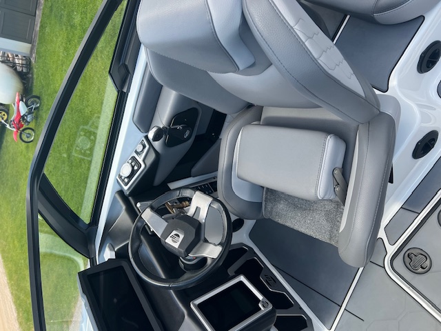 MALIBU M220