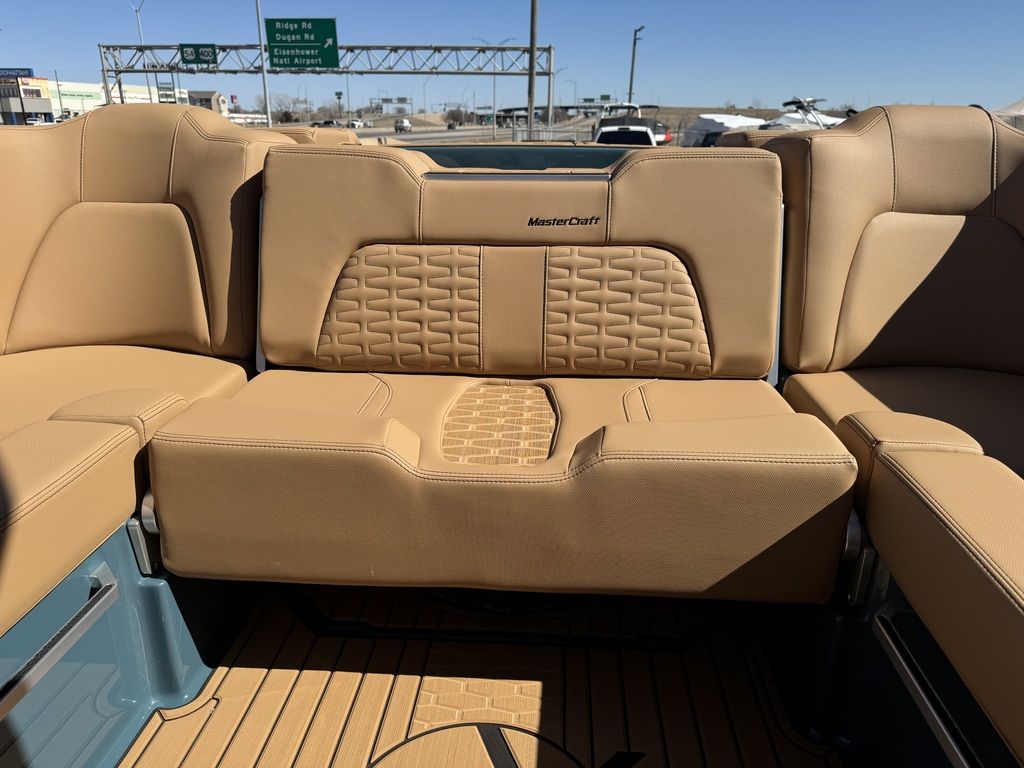 2025 MasterCraft X24