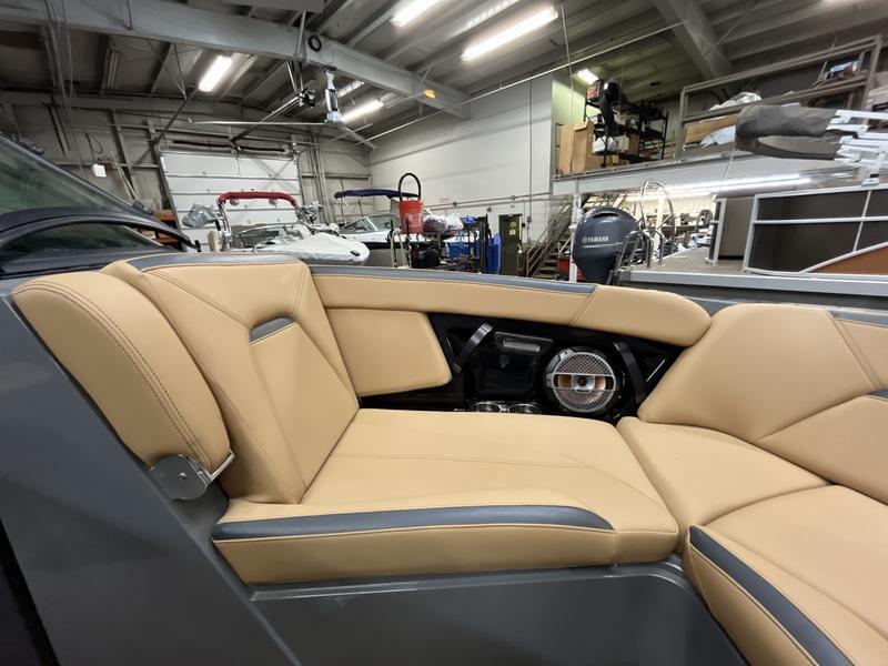 2022 MasterCraft XStar S