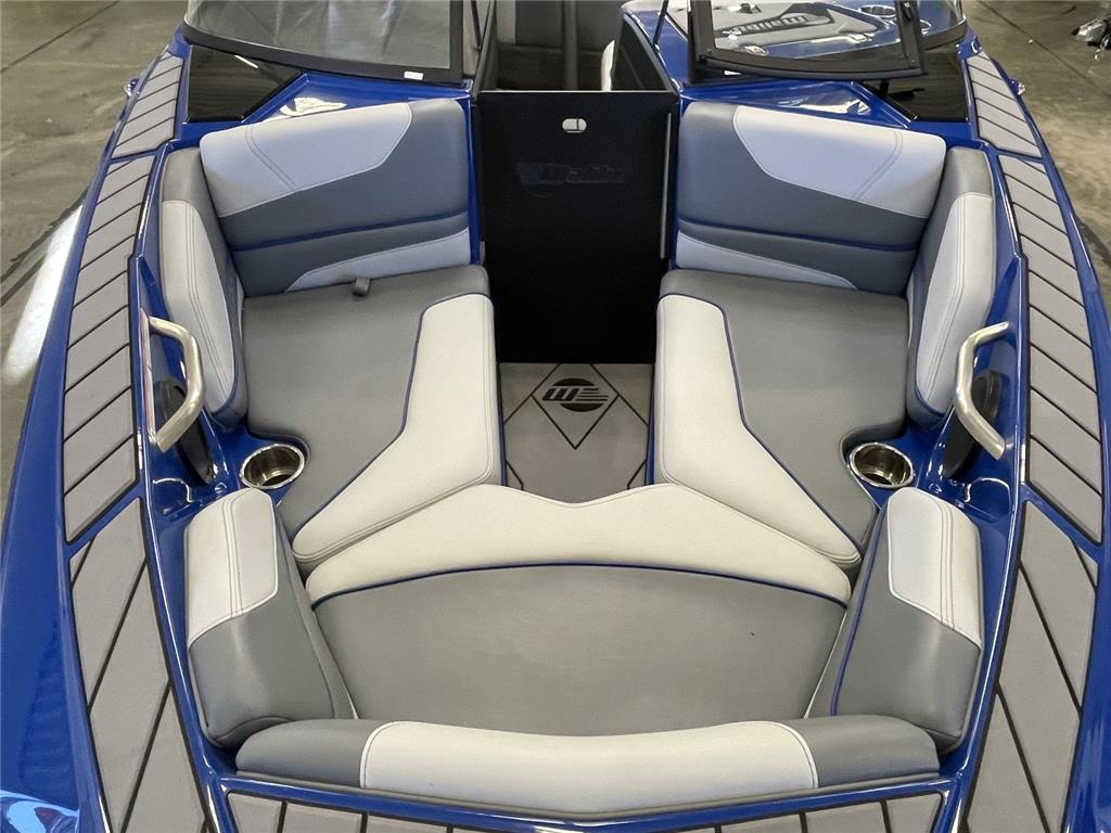 boat.Title