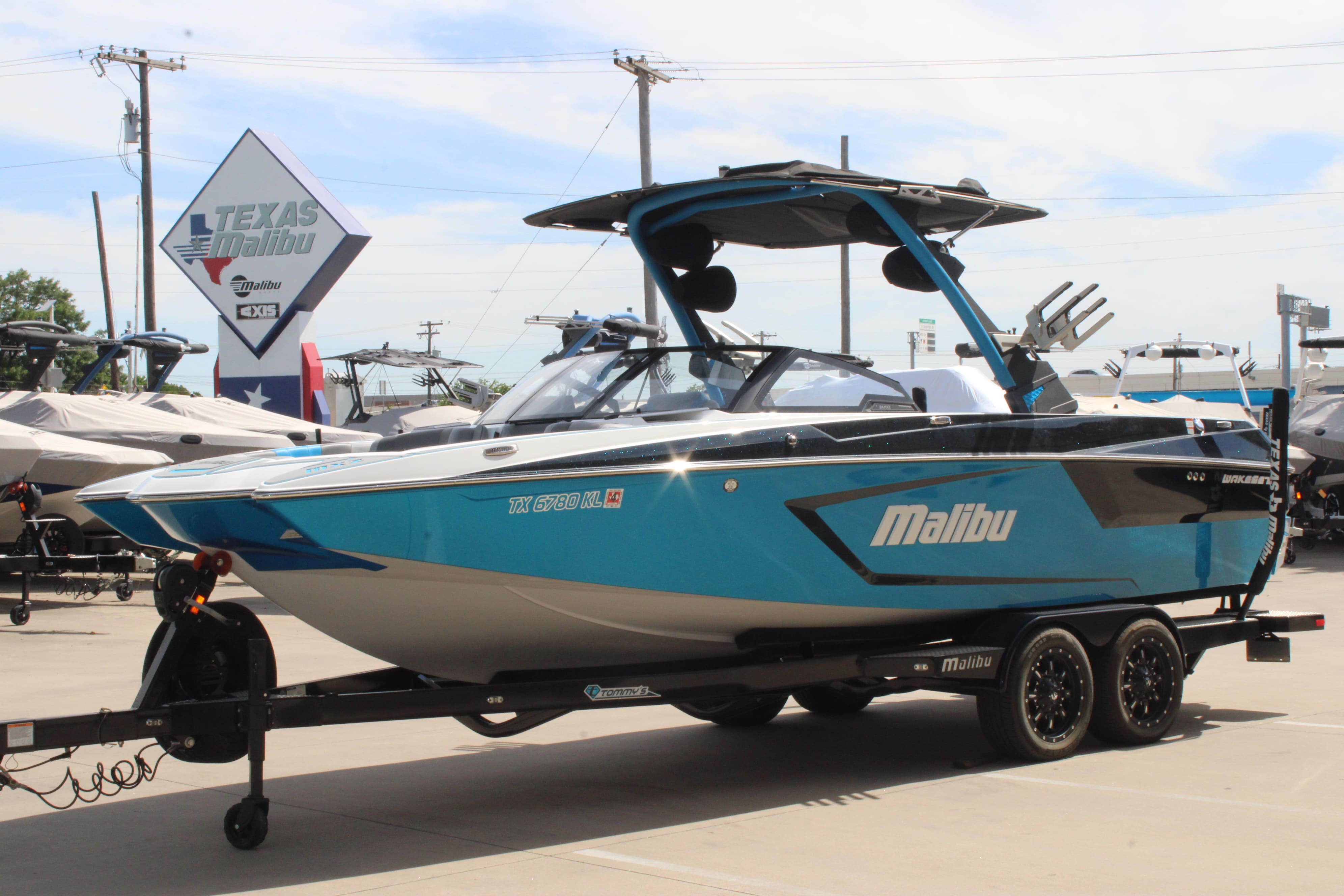 2022 Malibu 24 MXZ