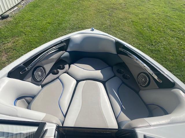 2013 Malibu 23 LSV **Flash Sale**