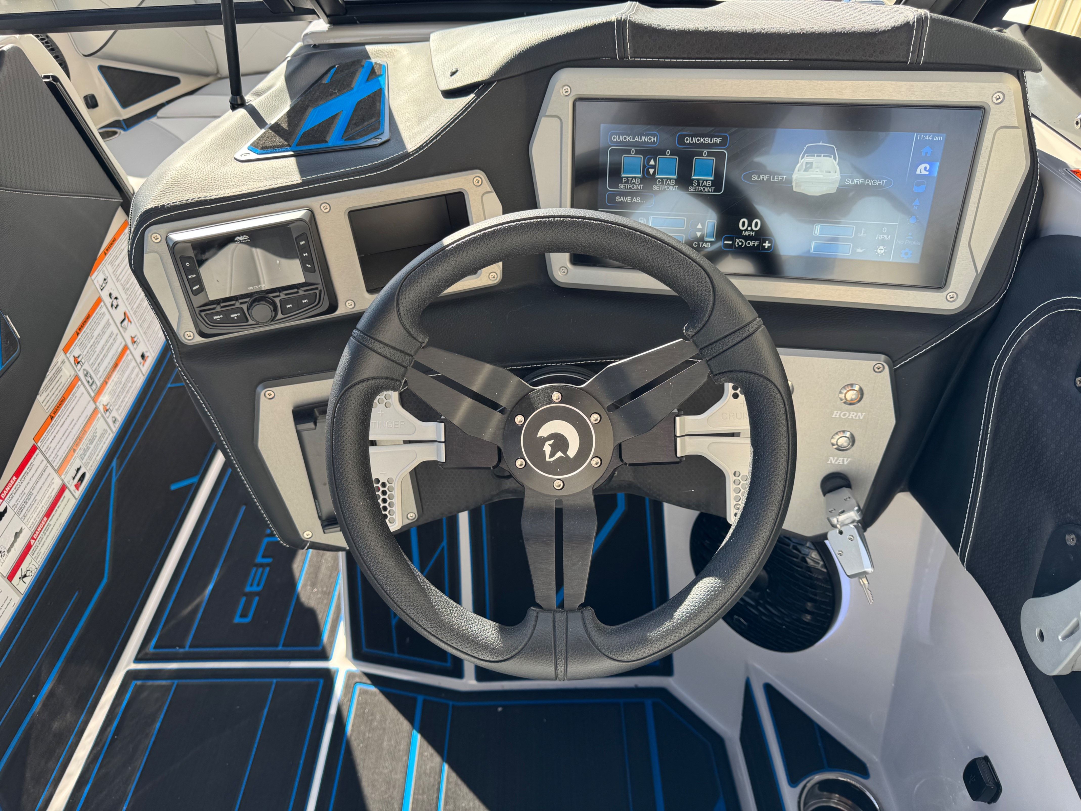 2025 Centurion NV233