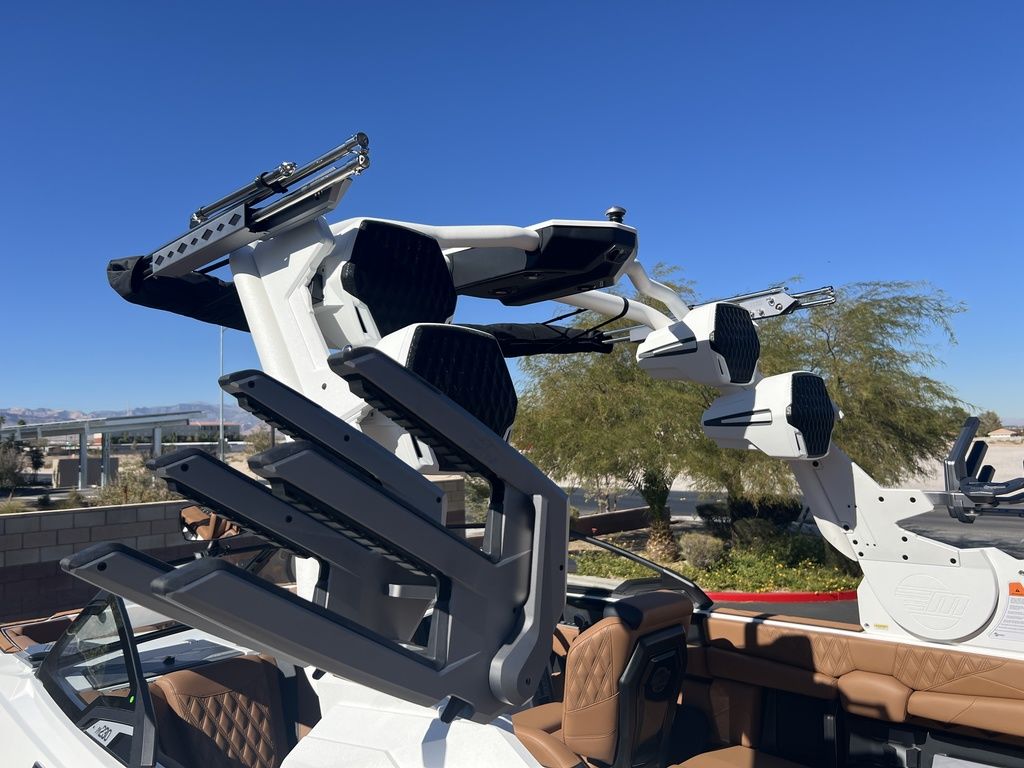 2025 Malibu Boats M230