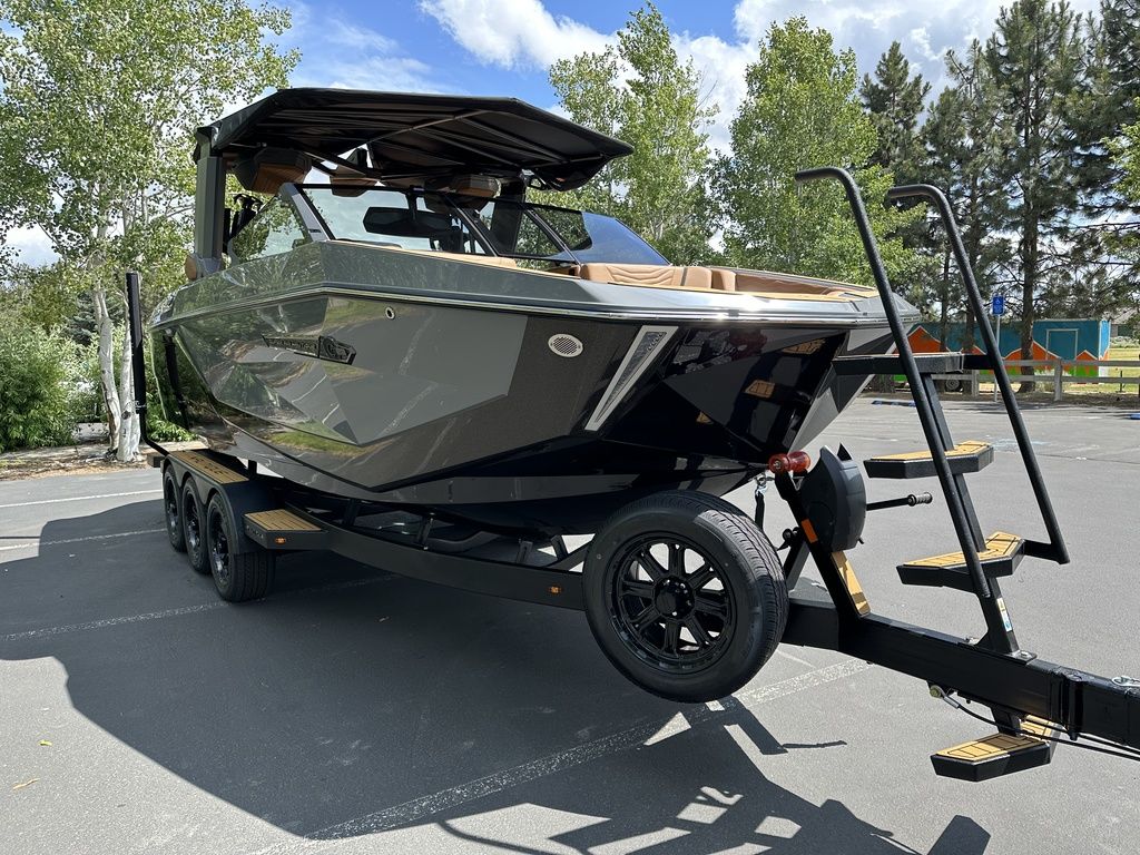 2025 Nautique Super Air Nautique G23