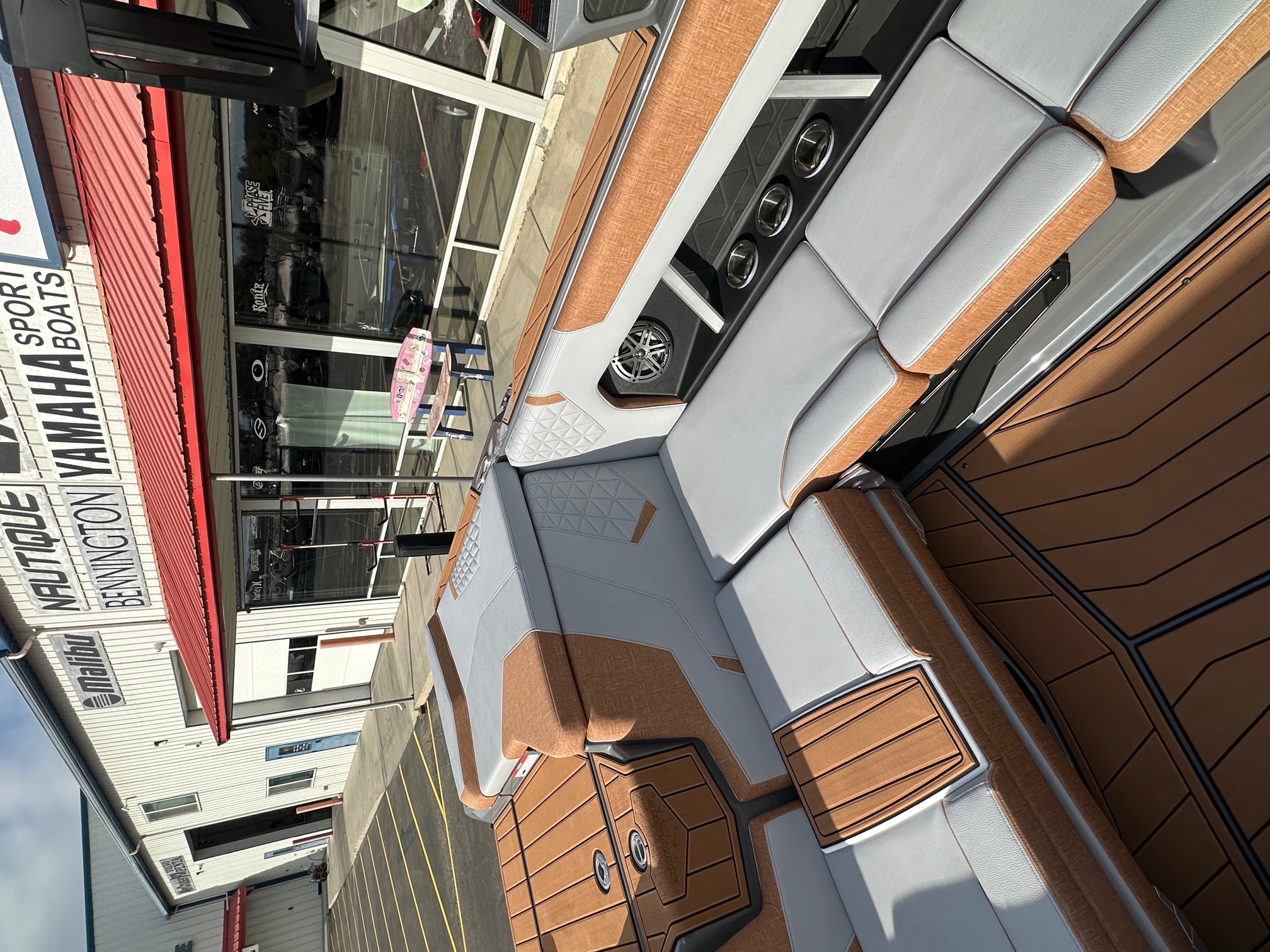 2025 Nautique GS22