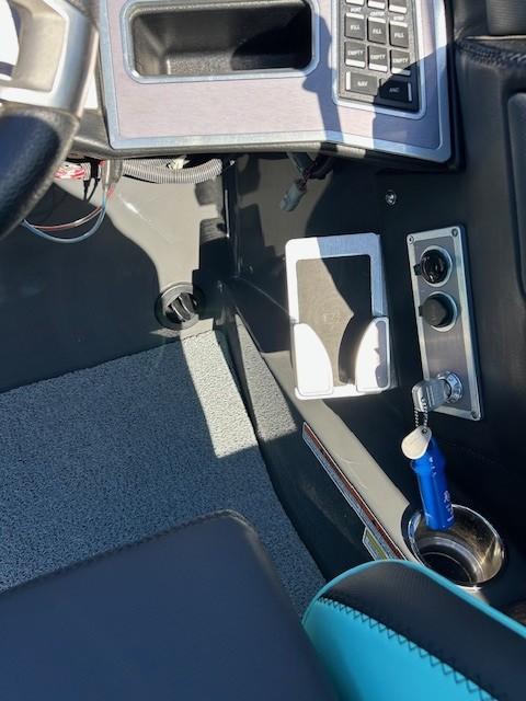 2021 MasterCraft XT23 Icon
