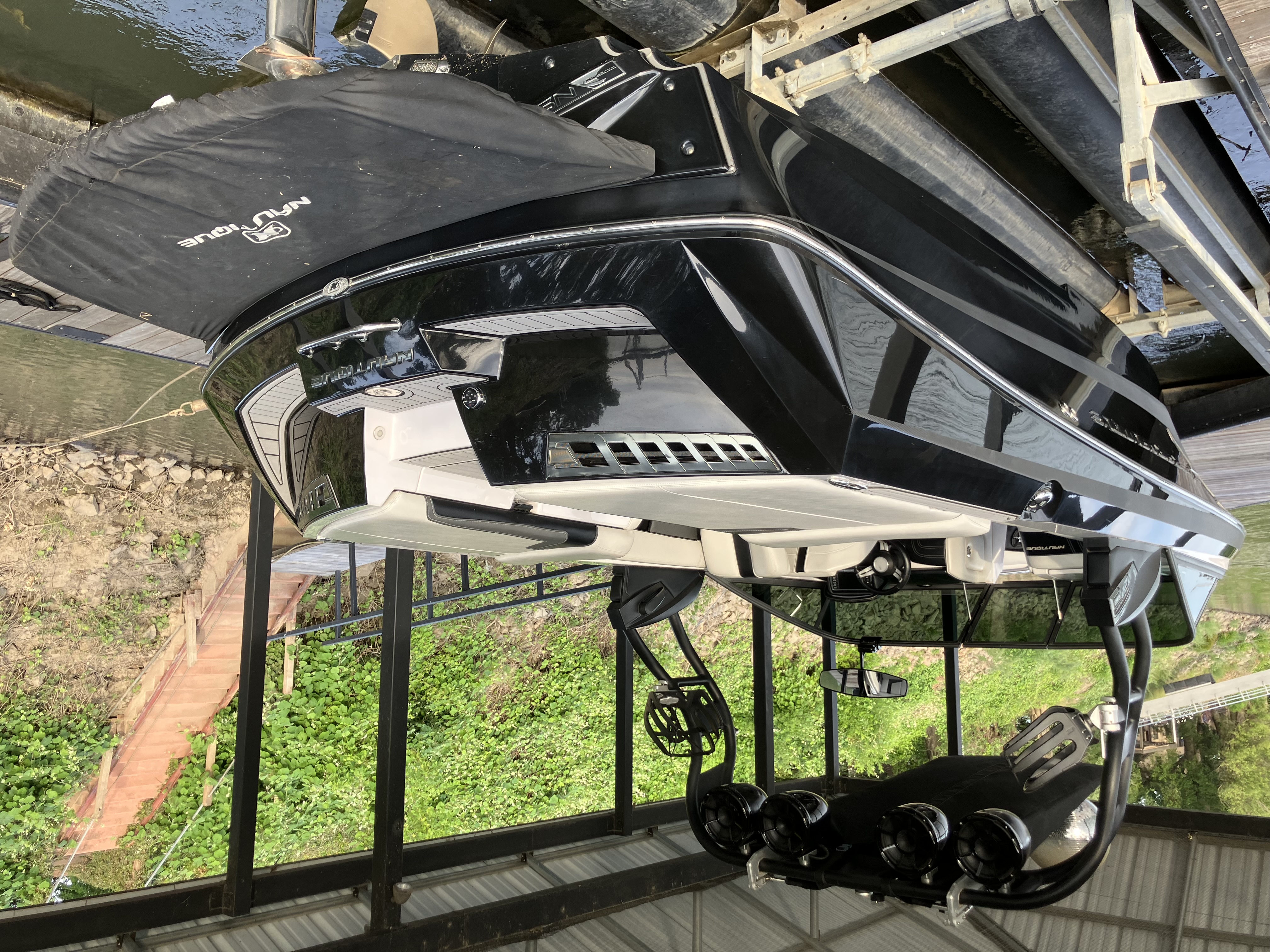 Super Air Nautique 230