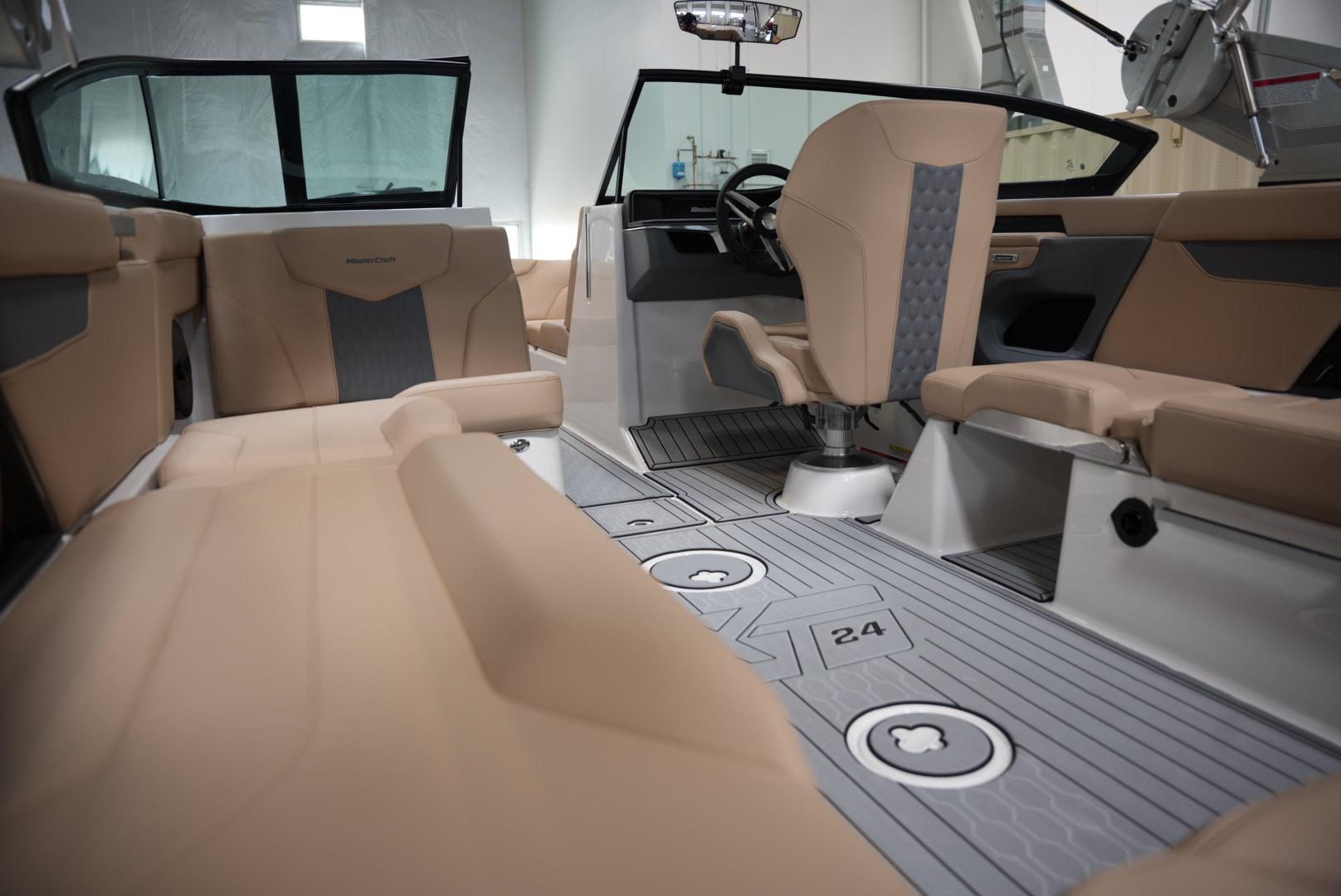 2025 MasterCraft XT24 - New Arrival! Icon