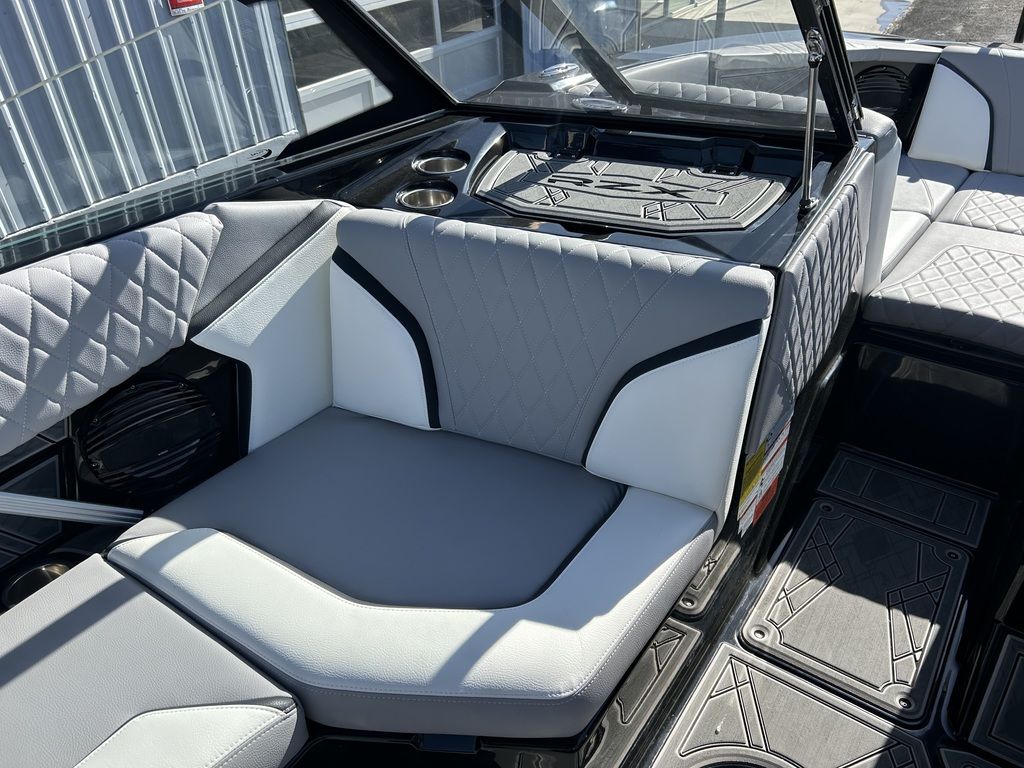 2023 Tige 22RZX