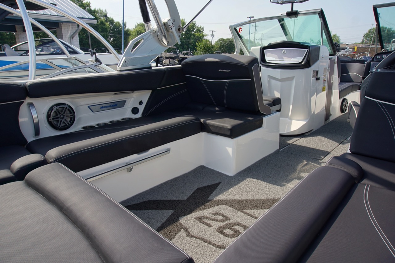 2017 MasterCraft X26