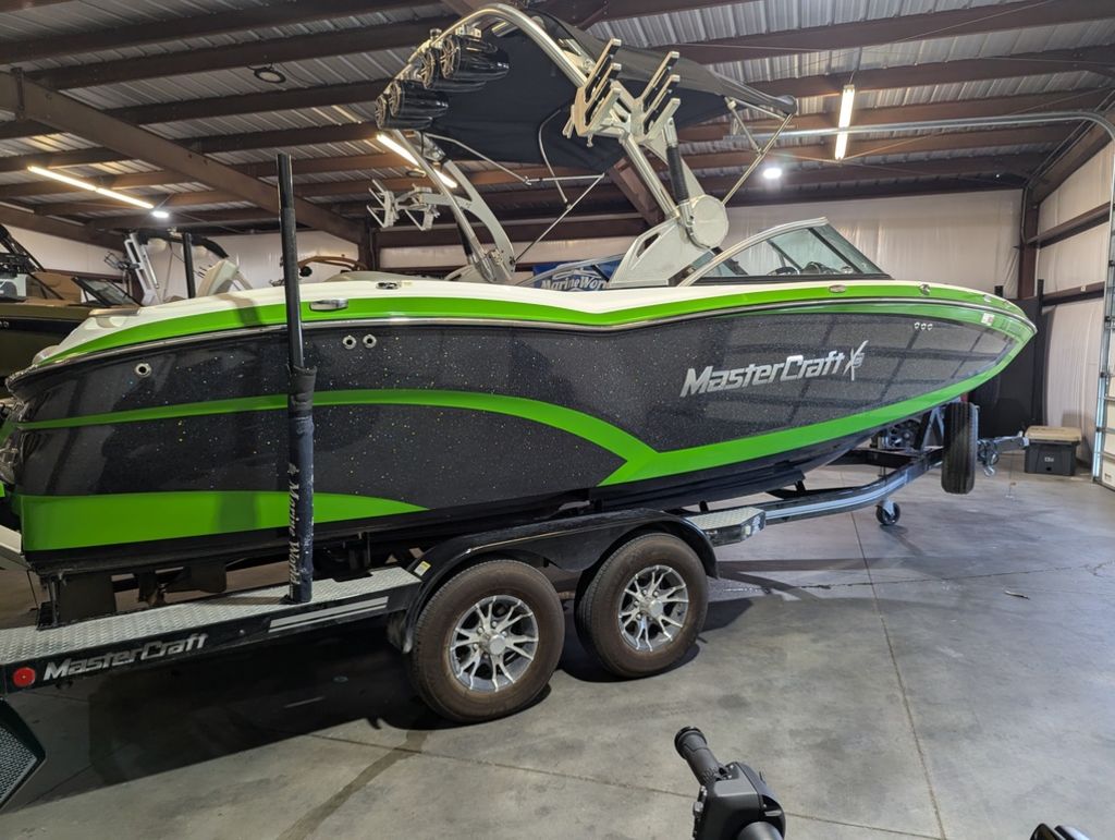 2017 MasterCraft X23