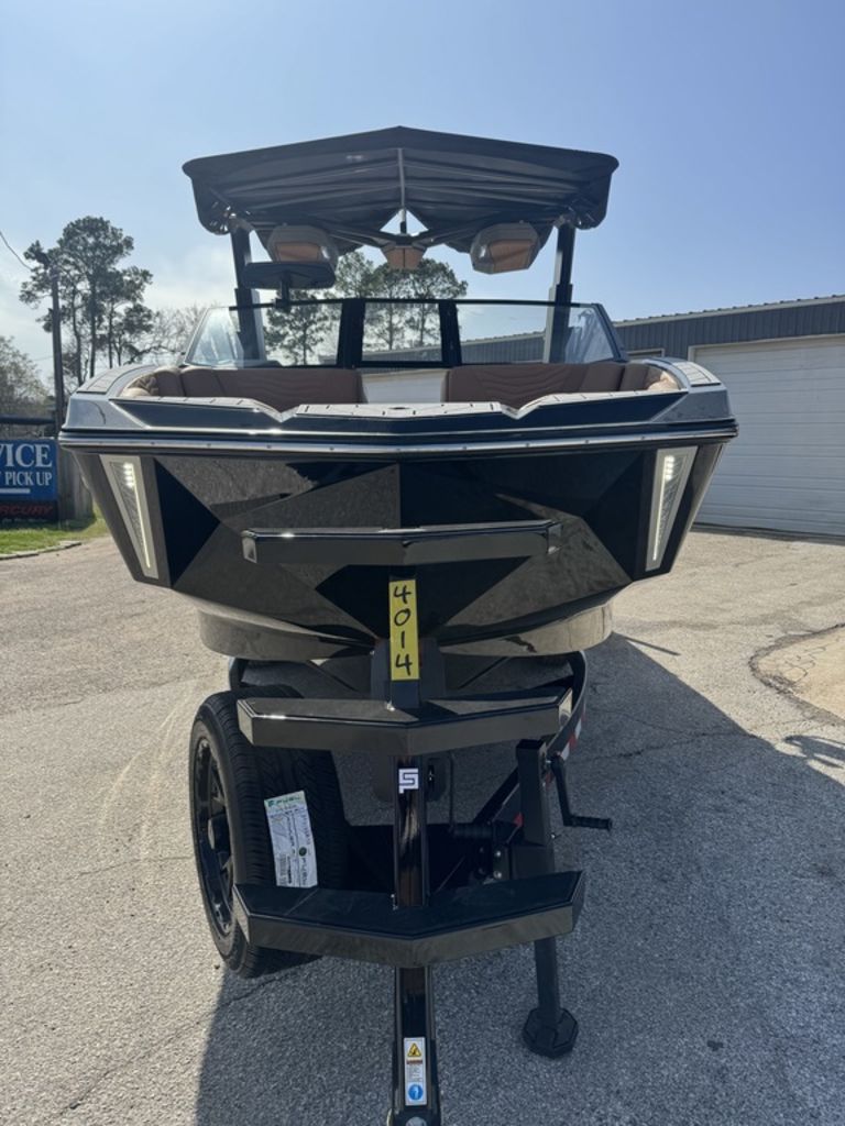 2025 Nautique Super Air Nautique G25