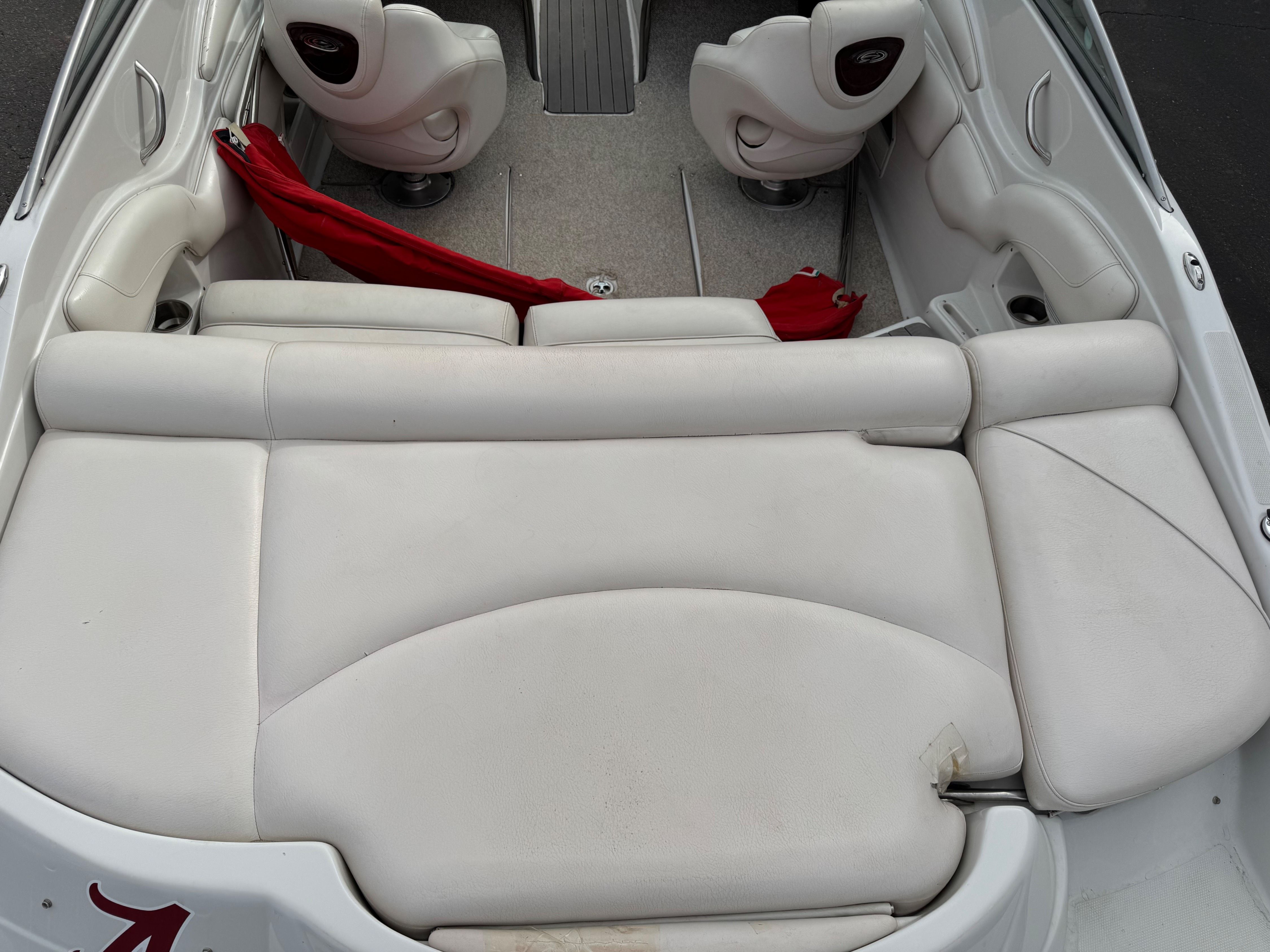 2006 Crownline 210