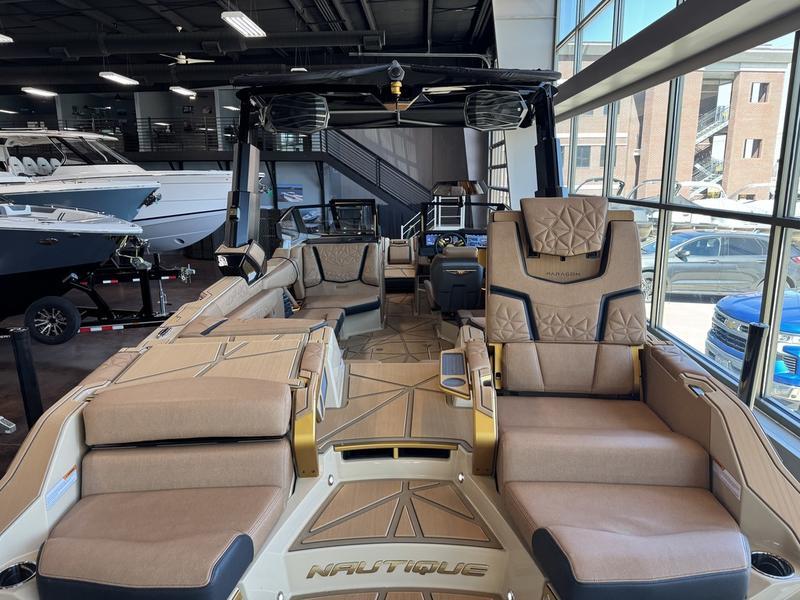 Nautique Boats G25 Paragon V-Drive 25 2025