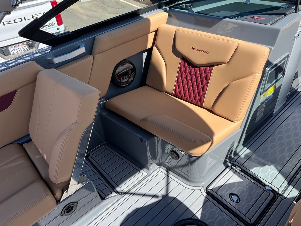 2024 mastercraft XT24