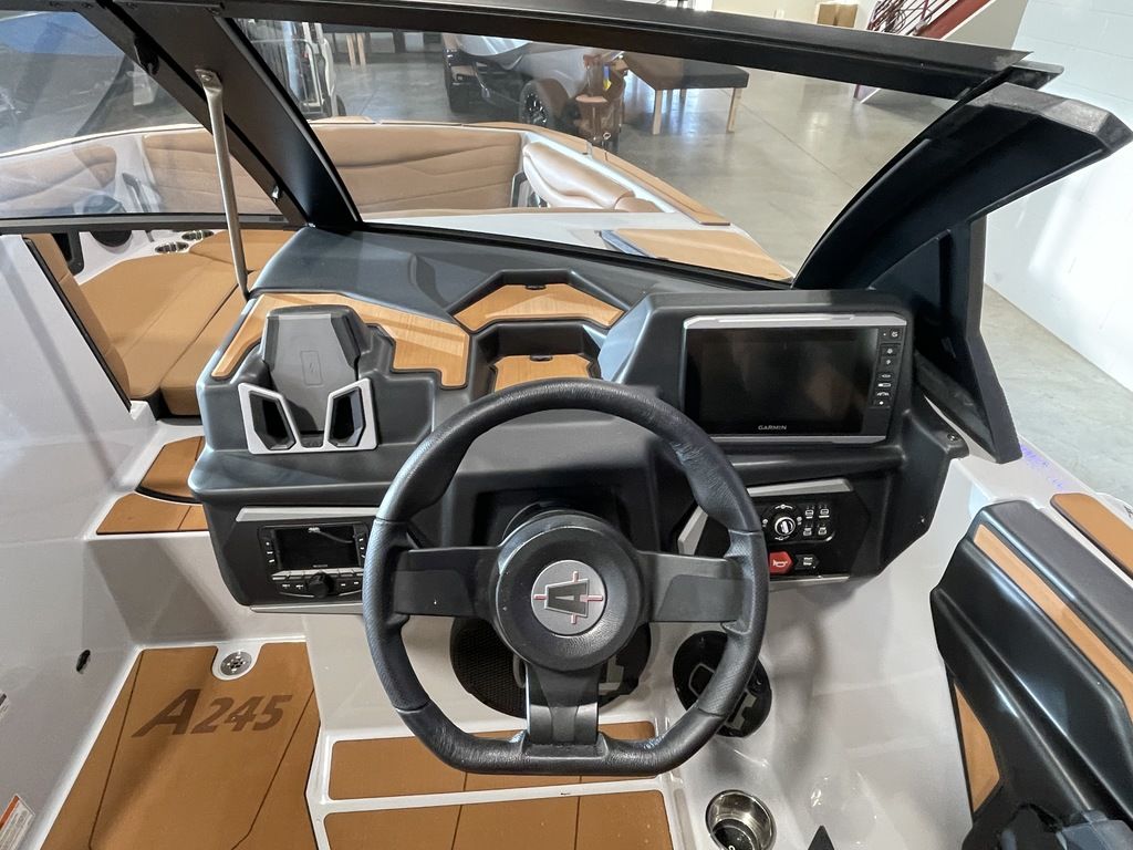 2025 Axis Wake Research A245