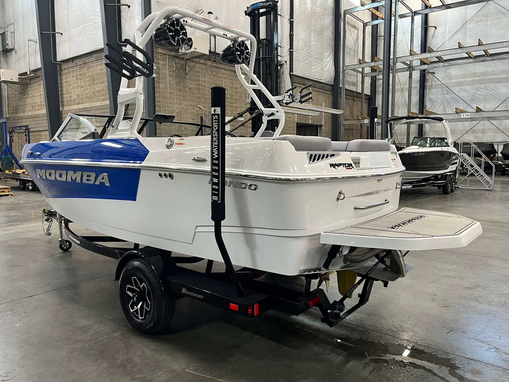 2025 MOOMBA Mondo