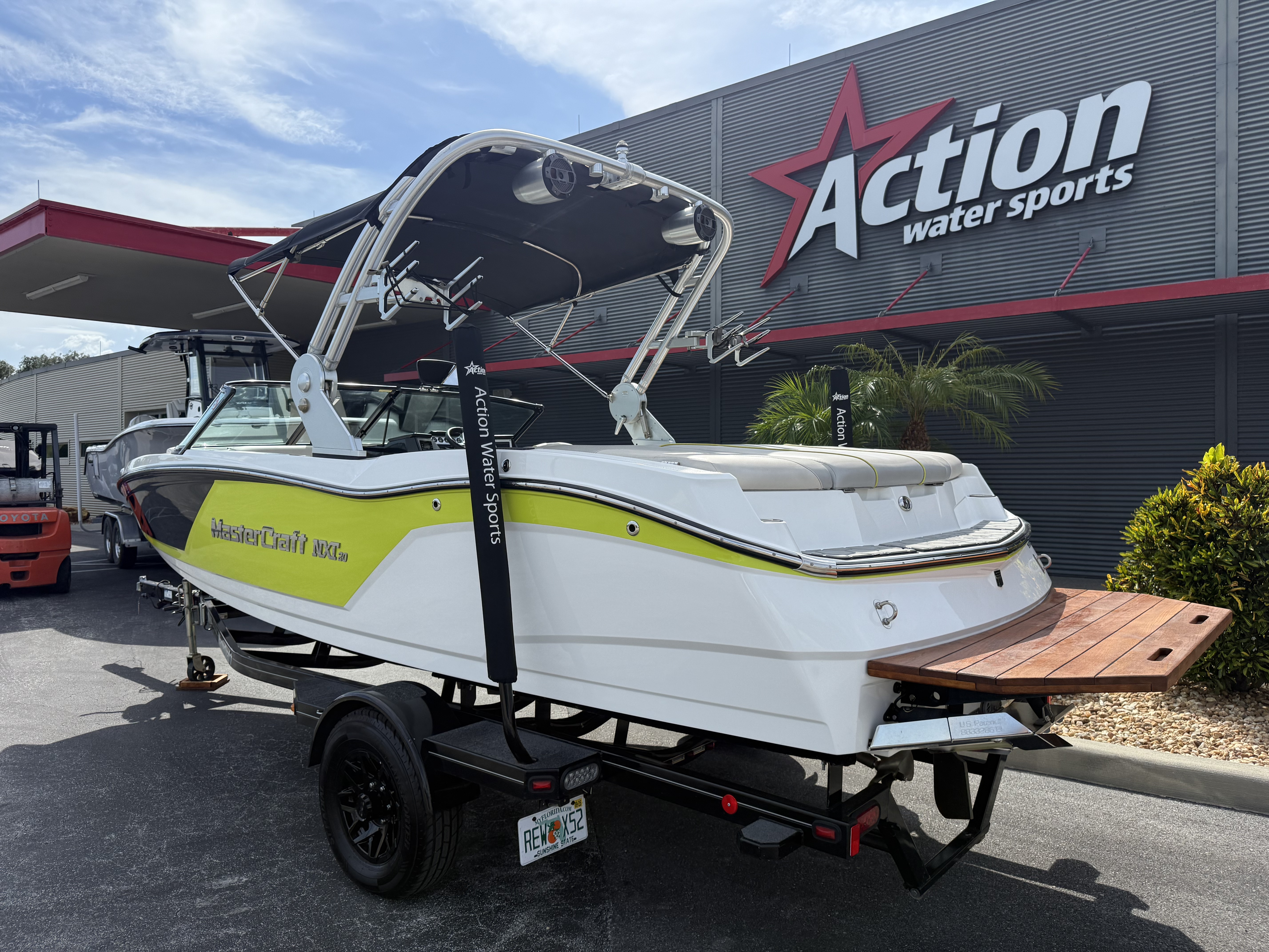 2019 MasterCraft NXT20