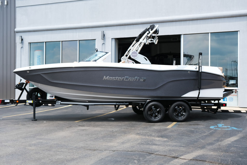 boat.Title
