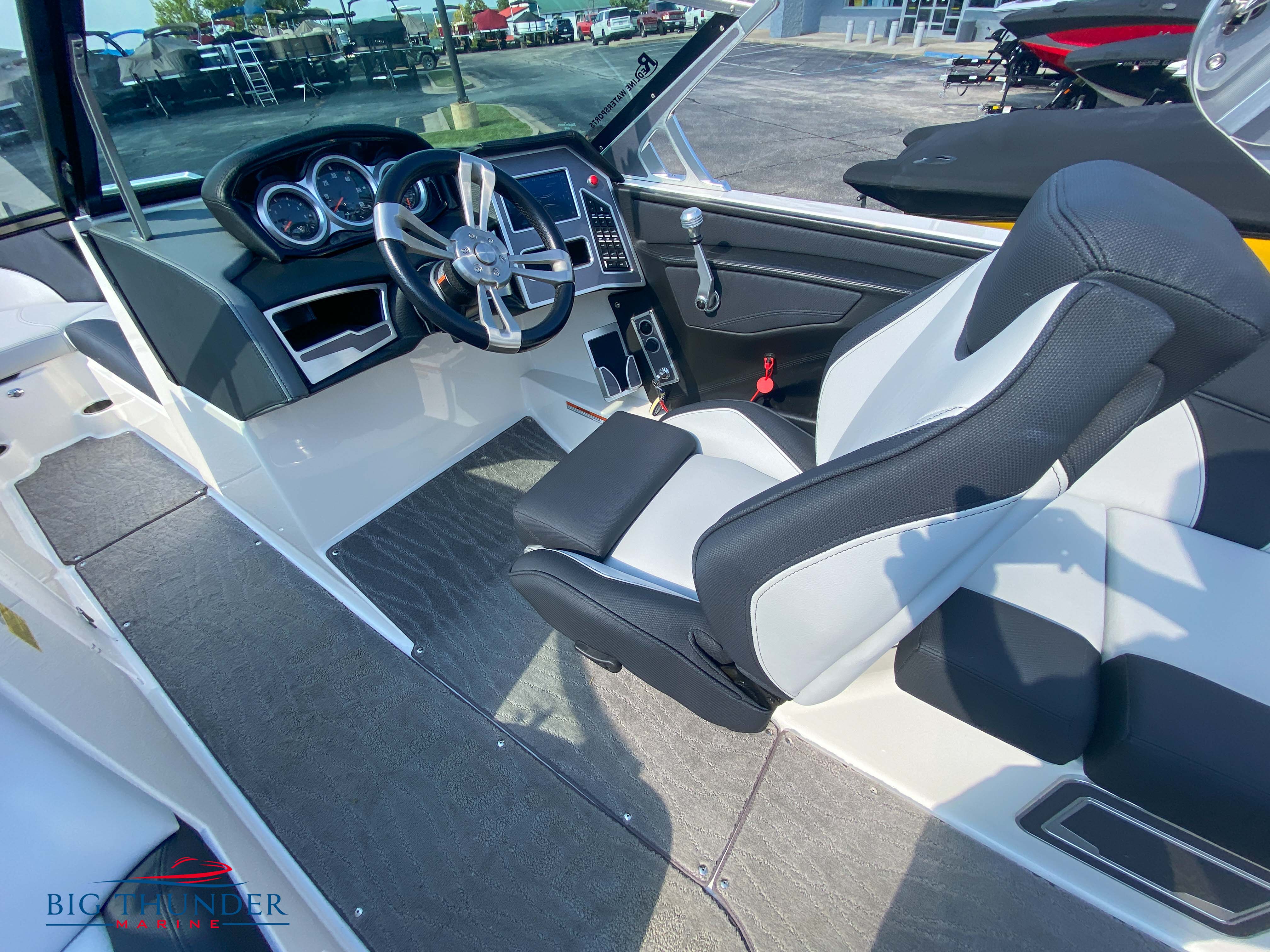 2019 Mastercraft XT25