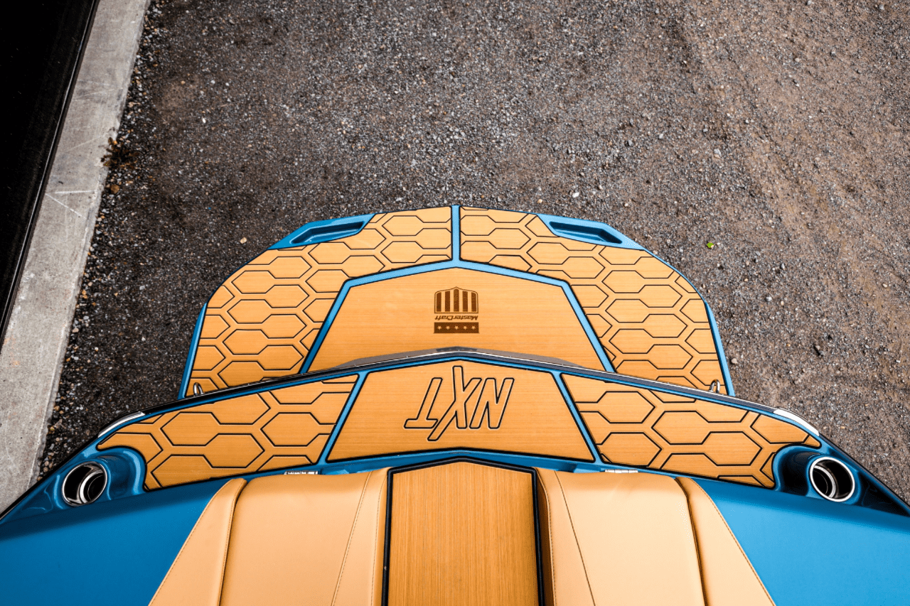 Mastercraft NXT 22