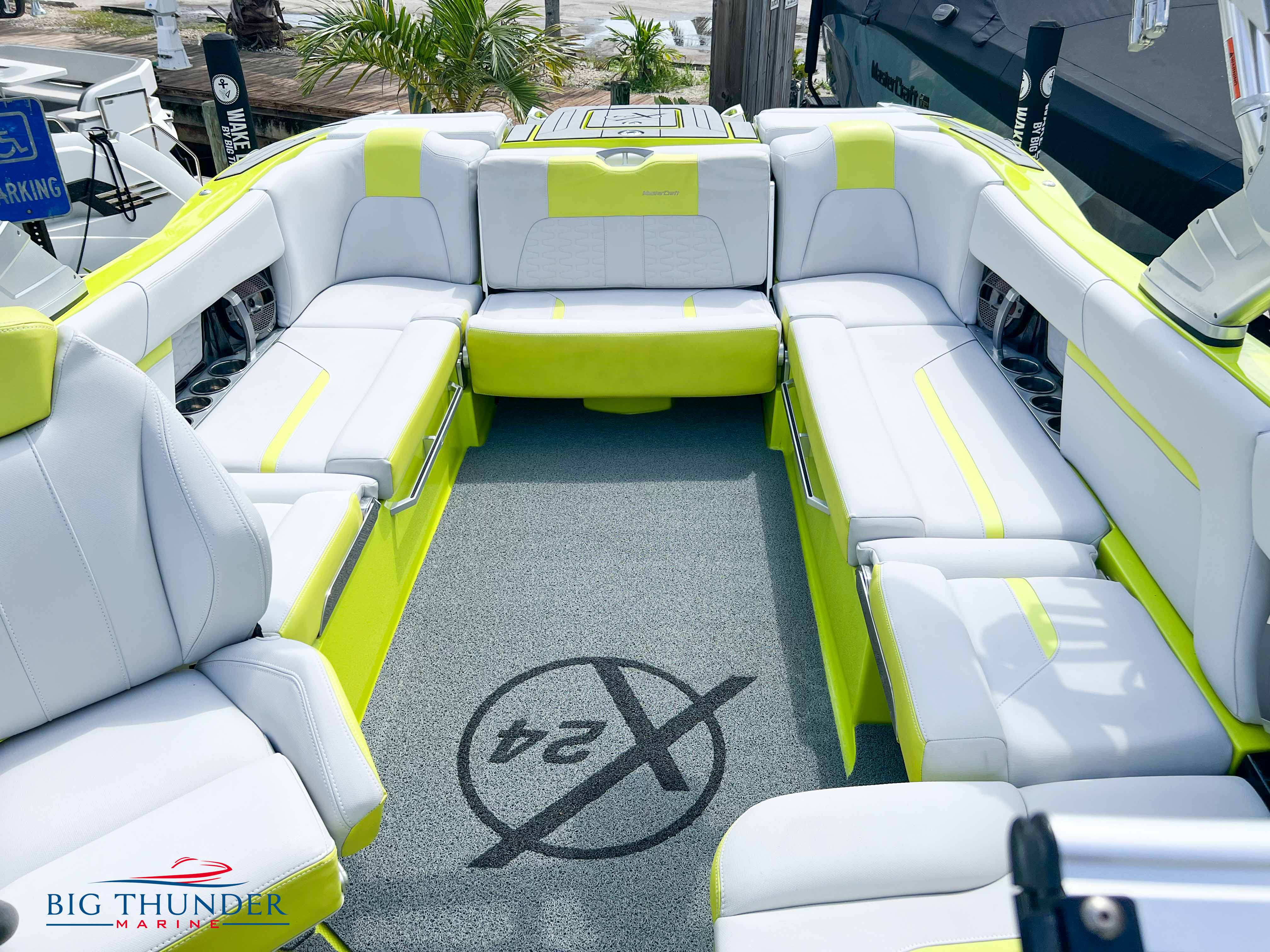 2021 Mastercraft X24