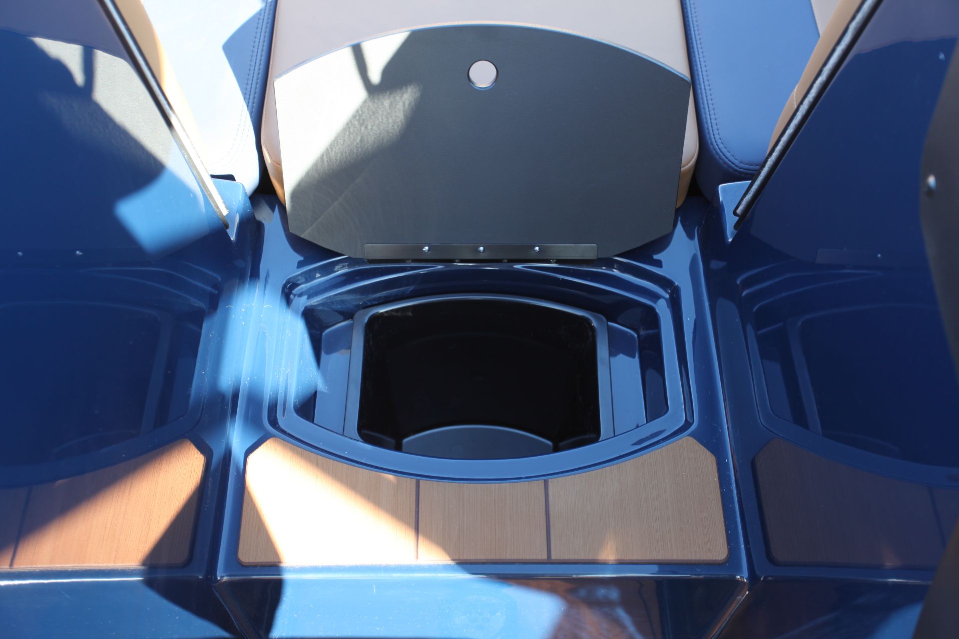 2025 Axis A245