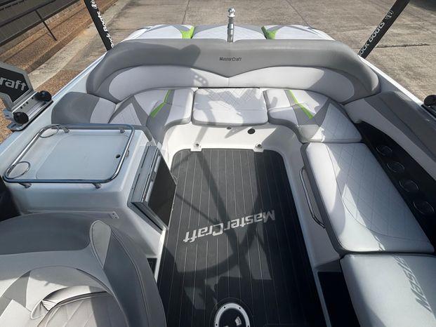 2009 MasterCraft X35
