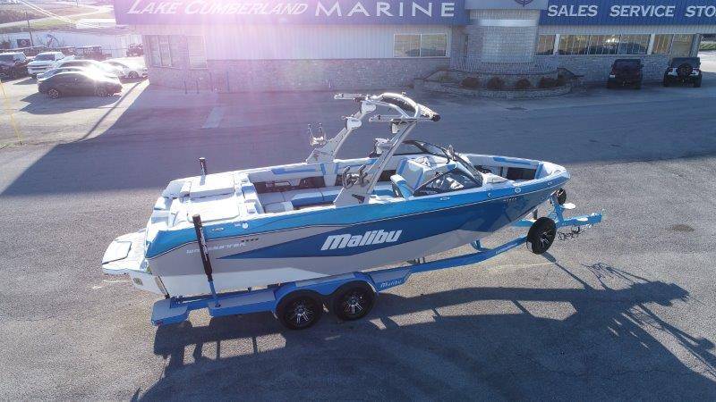 2025 Malibu 25 LSV