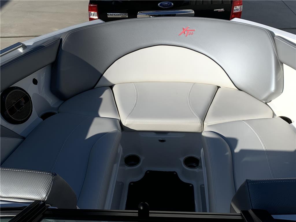 2018 MasterCraft XT22. Only 75 Hours
