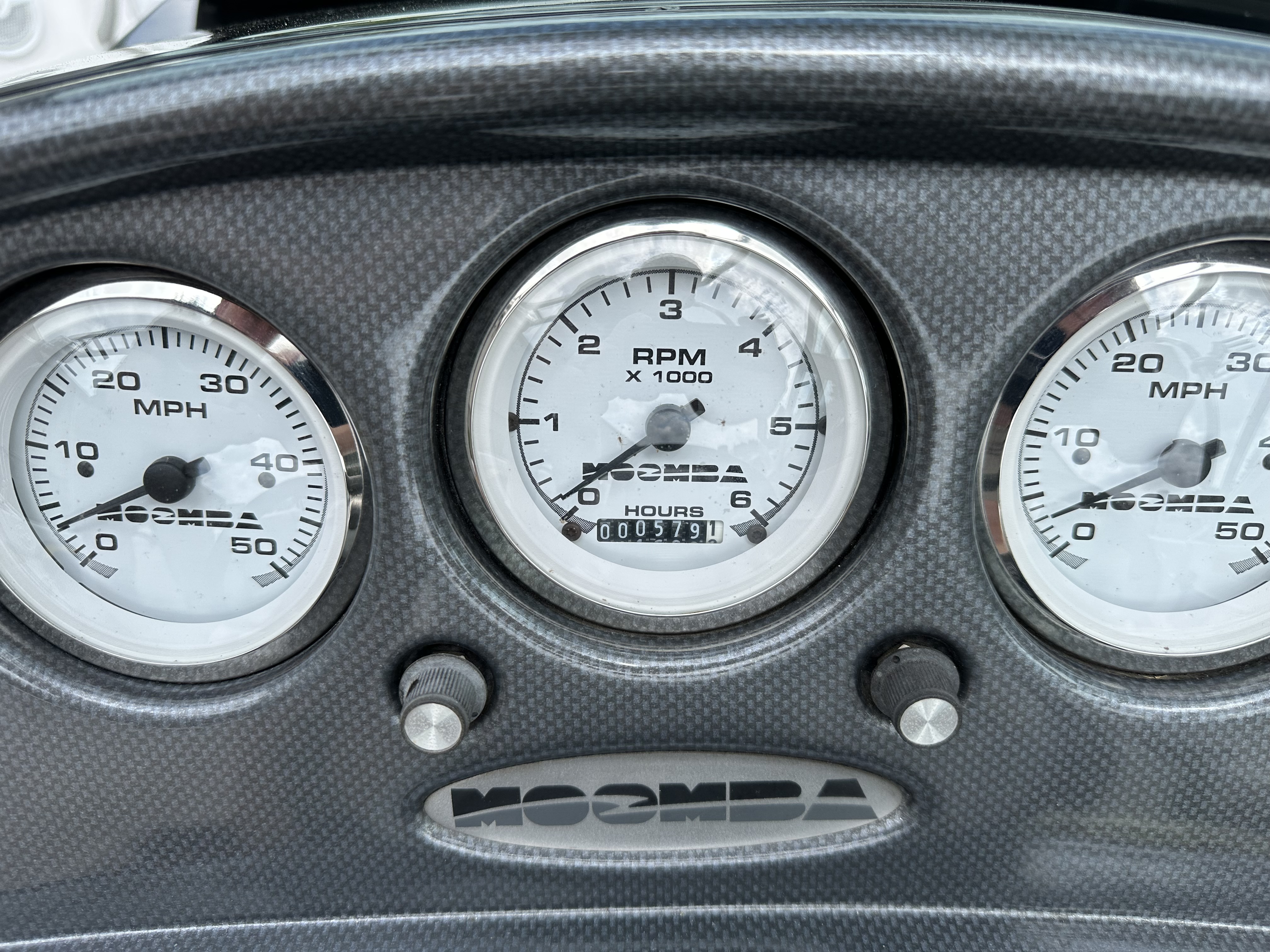 2002 Moomba Outback