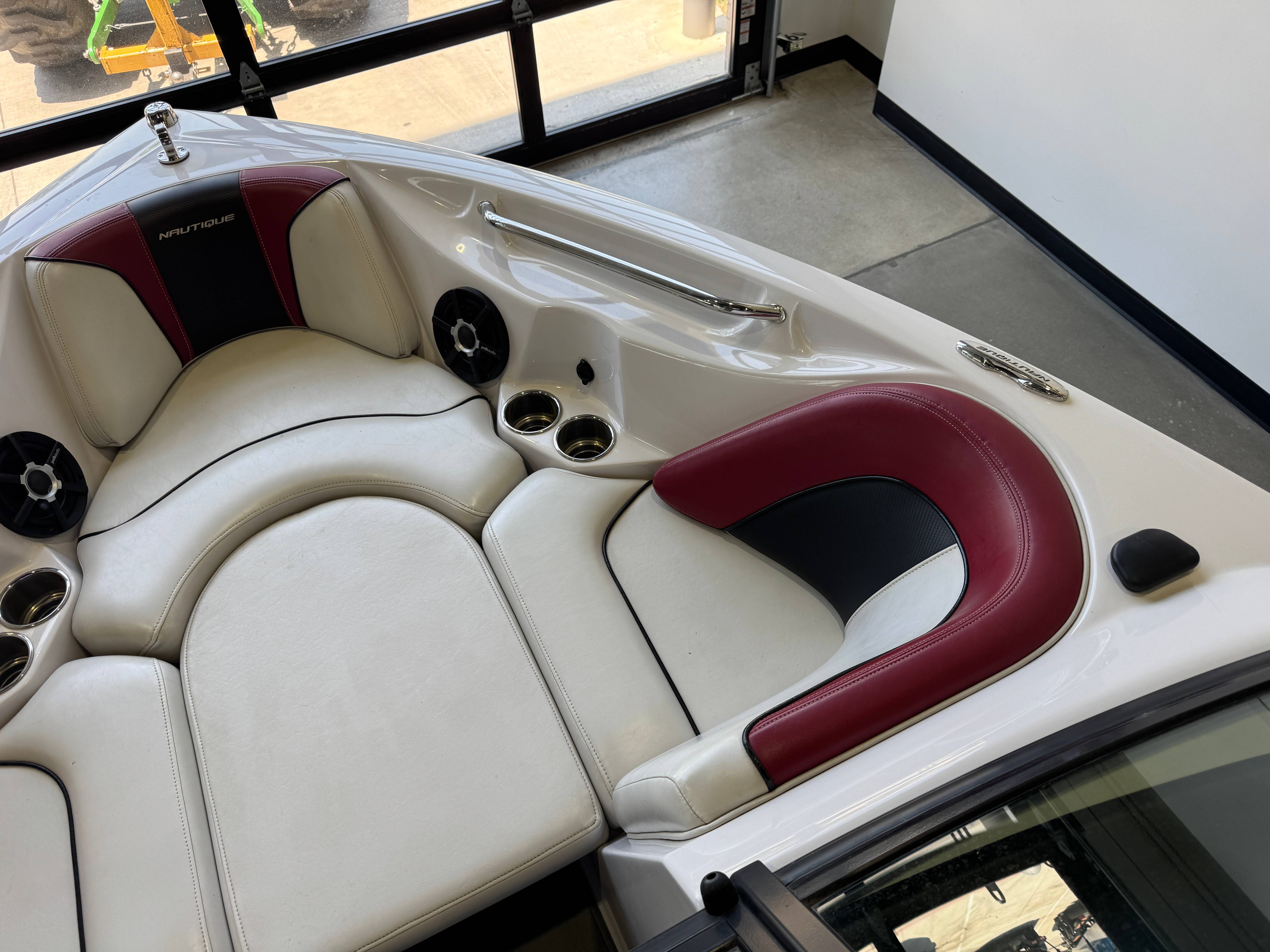 2010 Nautique SUPER AIR NAUTIQUE 210