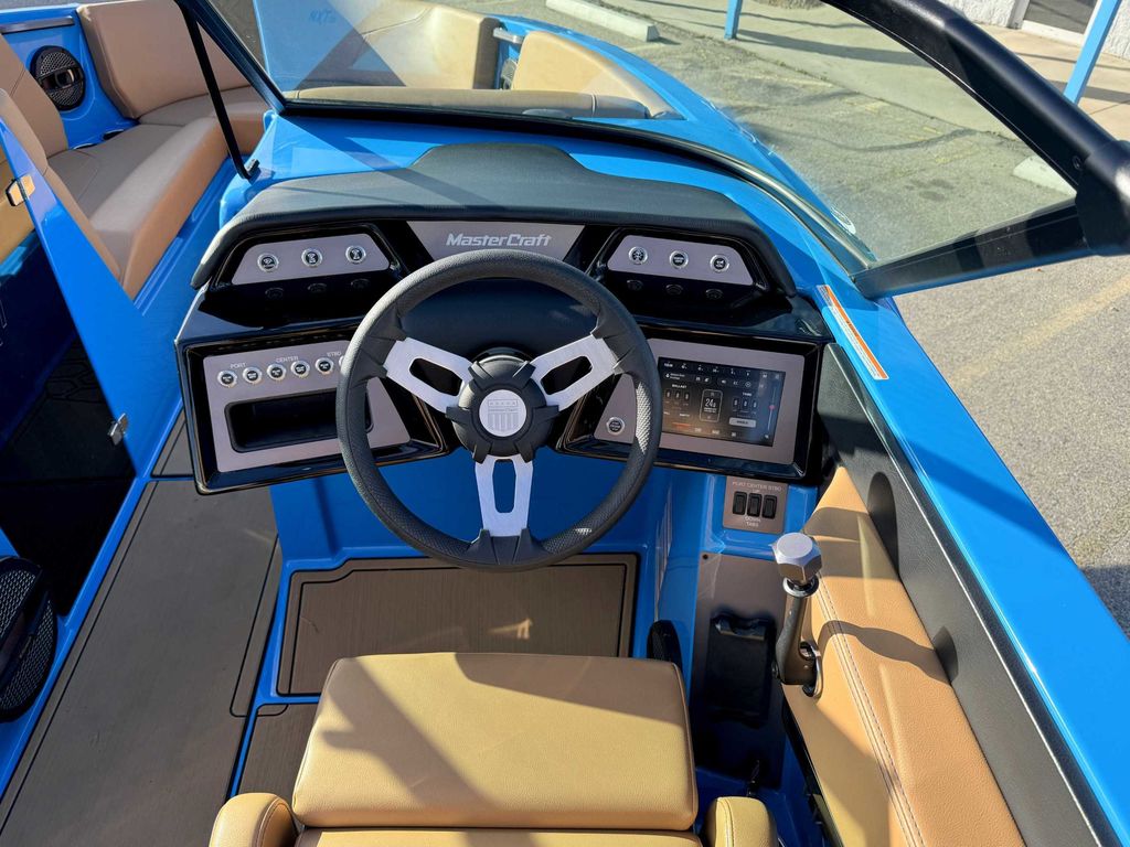 2024 MasterCraft NXT23