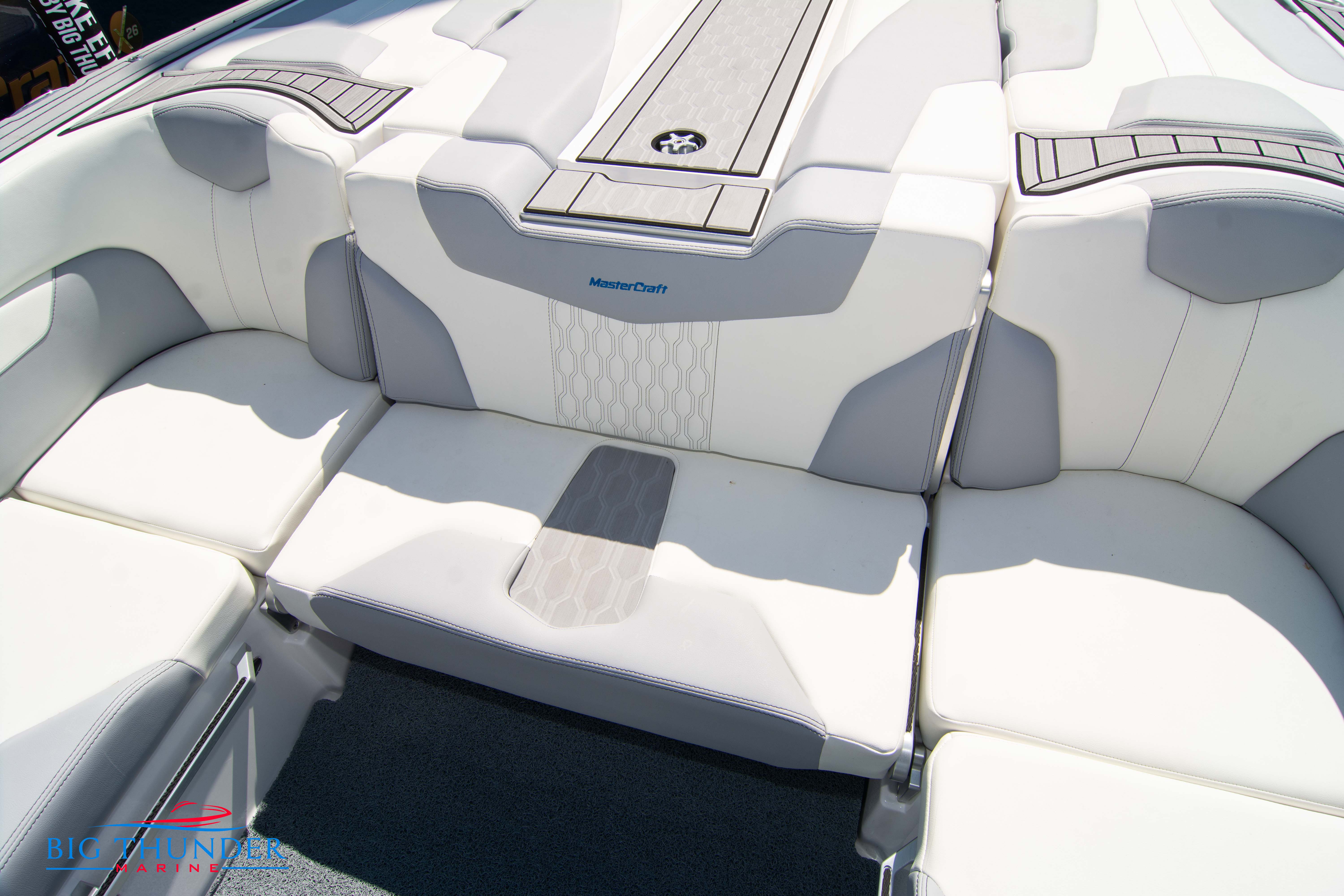 2023 Mastercraft XT24